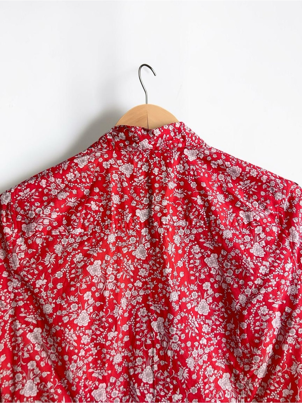 J.Crew Liberty London Summer Blooms Slim Perfect Shirt Floral Cotton Sz 4 - Picture 8 of 9